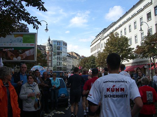 Beim Friesenplatz - Köln Marathon